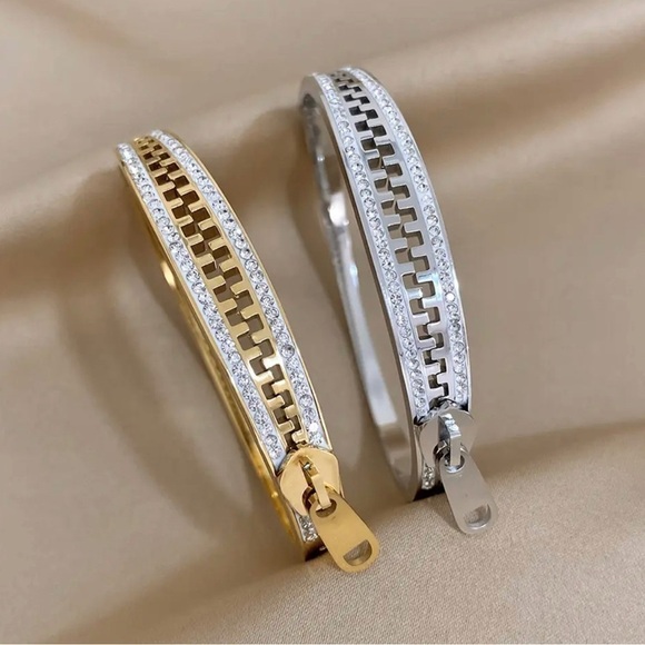 18K White Gold With Diamond Accent Zipper Inspired Bangle Bracelet